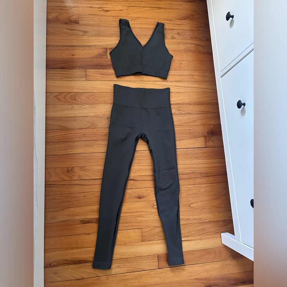 Dark Gray Sports Bra and Leggings Set